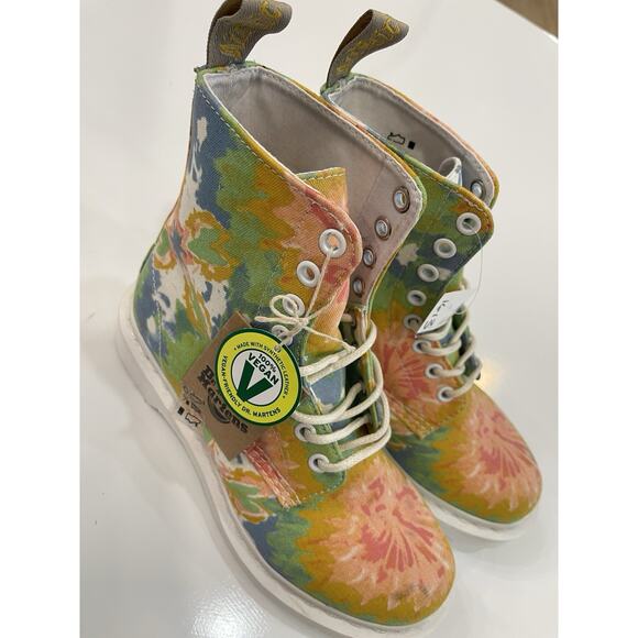 Dr Martens Tie-Dye V Page MTD Boot Multi Mandala Fine Canvas Size 5 NWOB - Picture 2 of 6
